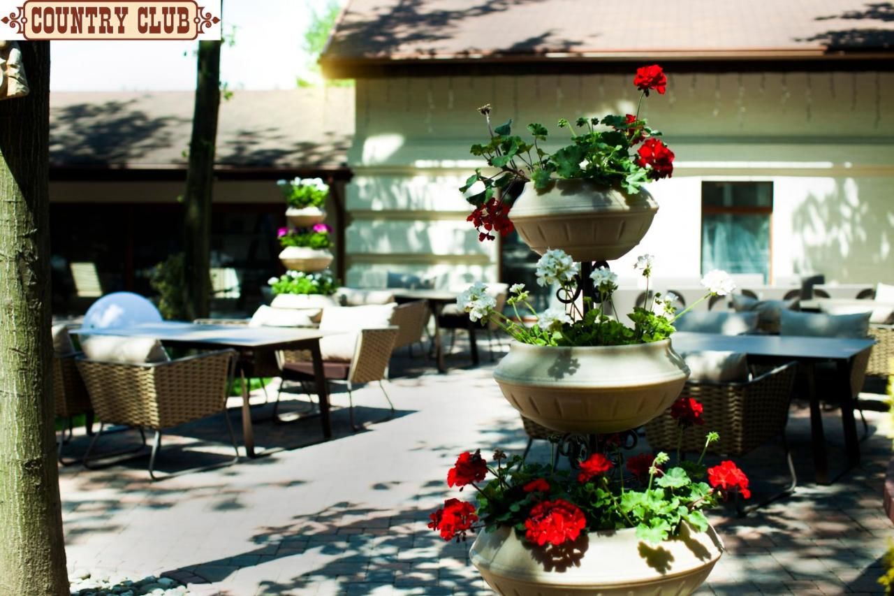Отель Country club Ужгород-11